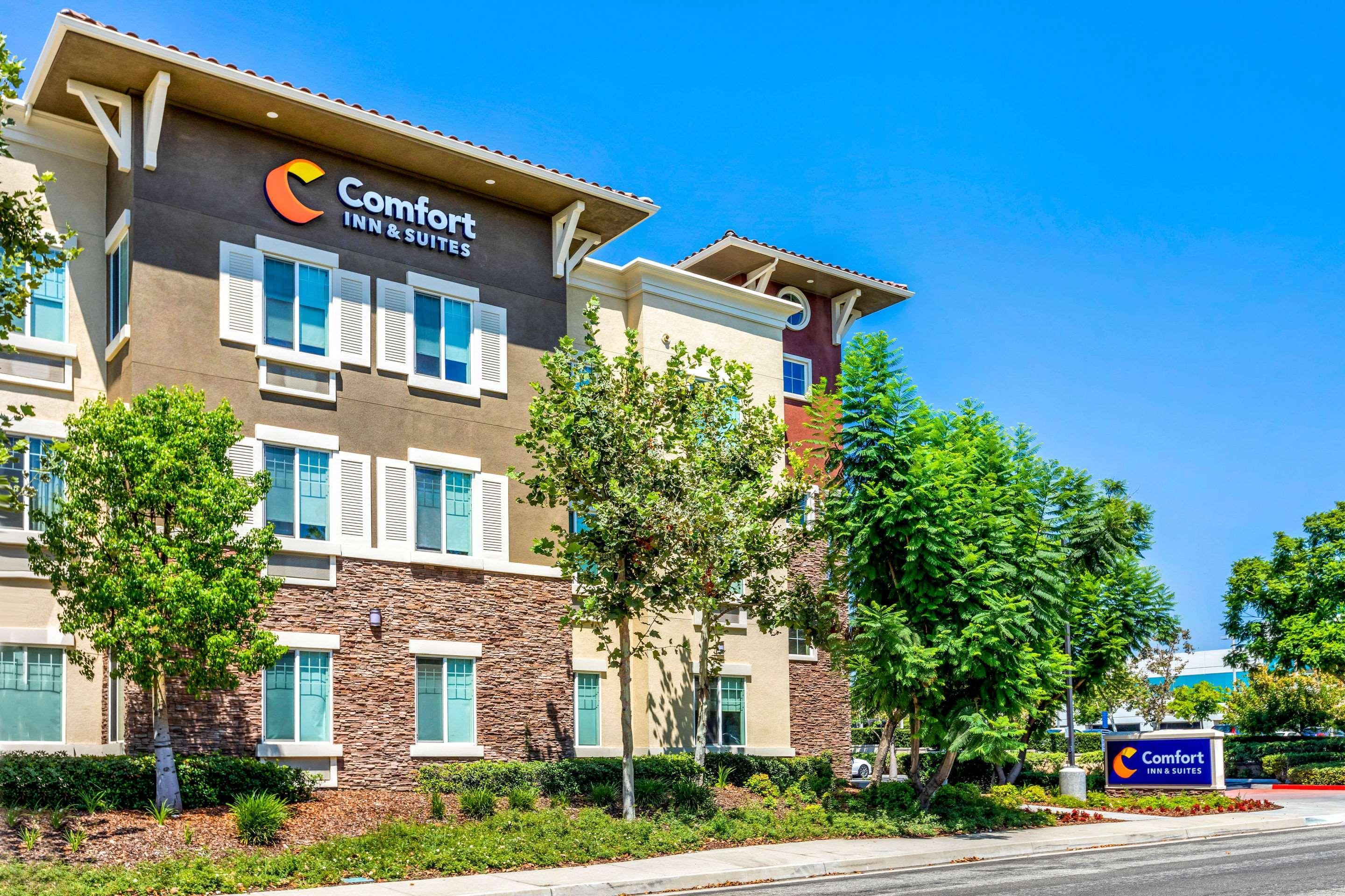 Comfort Inn & Suites Near Ontario Airport Buitenkant foto